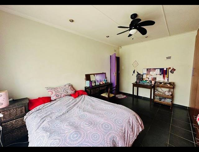 5 BEDROOM HOUSE FOR SALE IN VERWOERDPARK